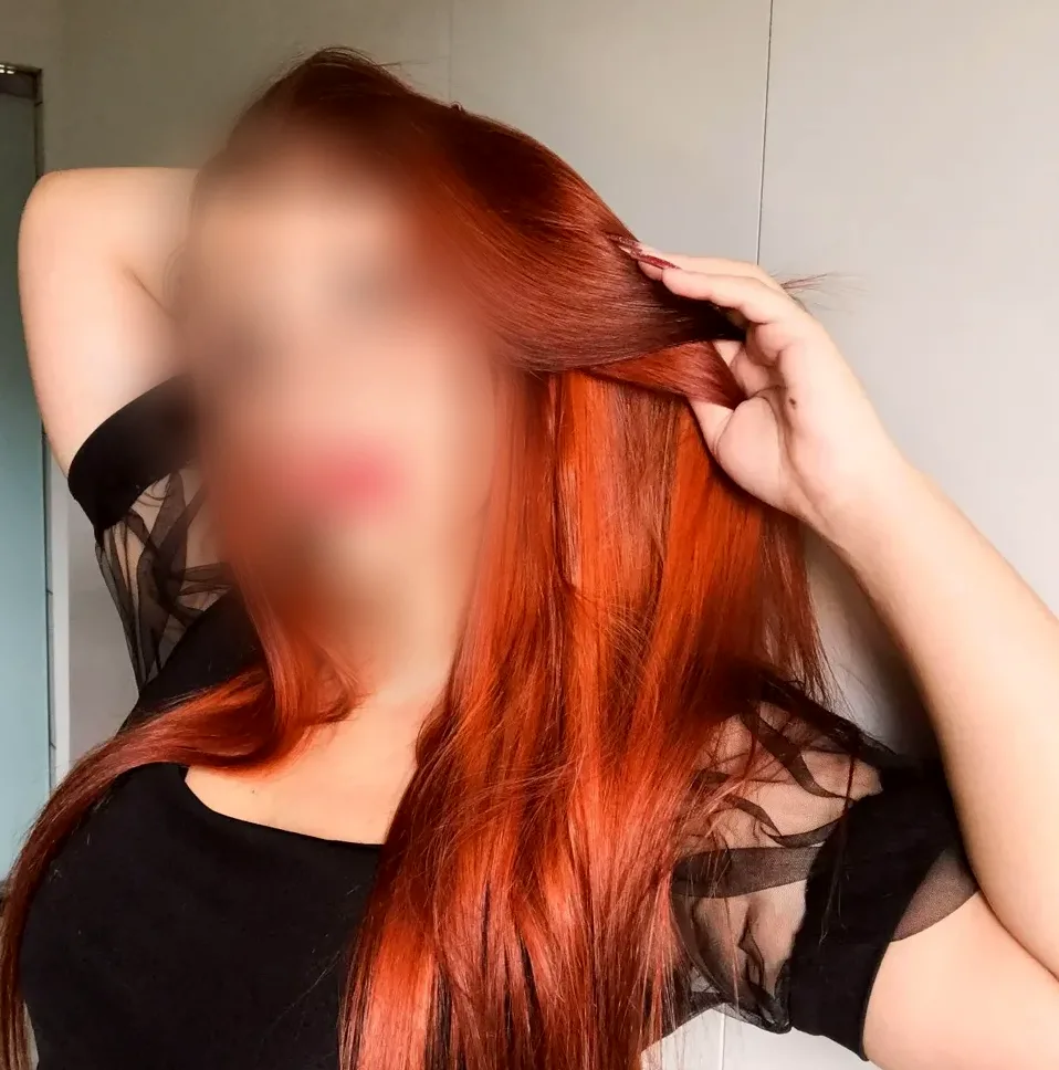Abril, 32 años